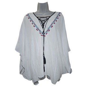 Bisou Bisou Michele Bohbot Wom XL Boho White Embroidered Poncho Top Beachy EUC